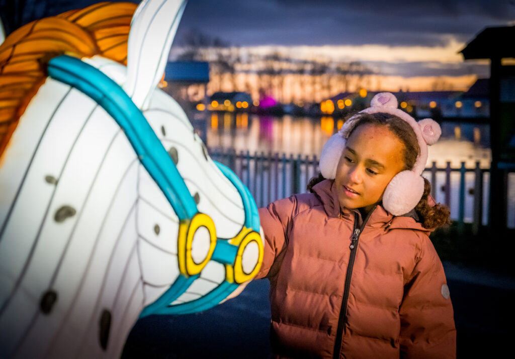 Fien & Teun Winterdorp 2025 schaatsen lichtparade