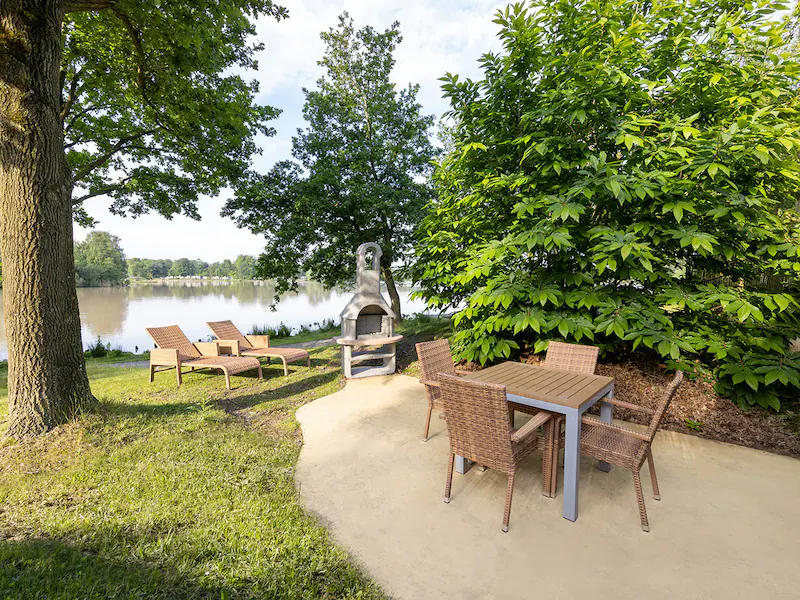 De Huttenheugte buitenkant