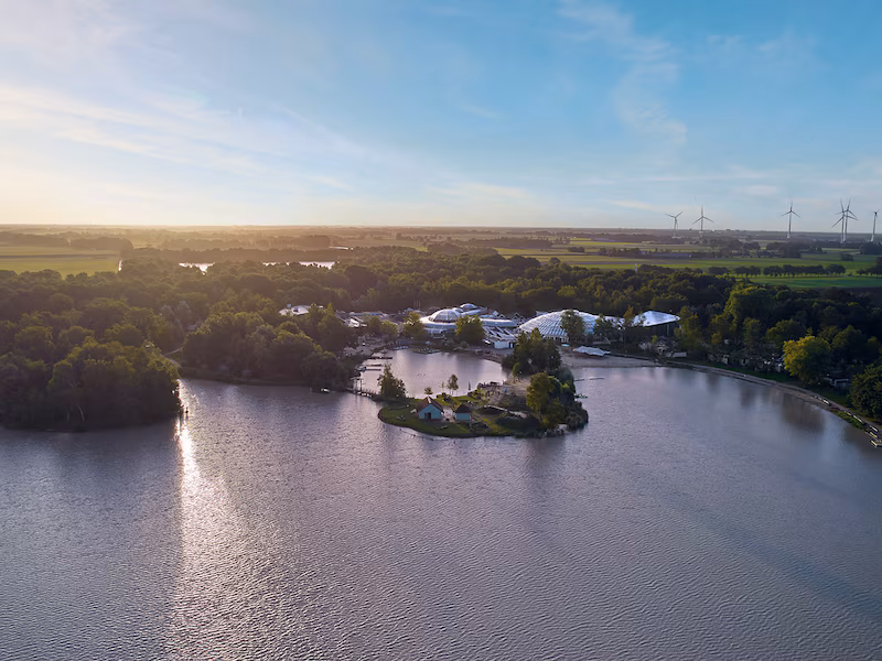 Center Parcs De Huttenheugte foto's van het meer